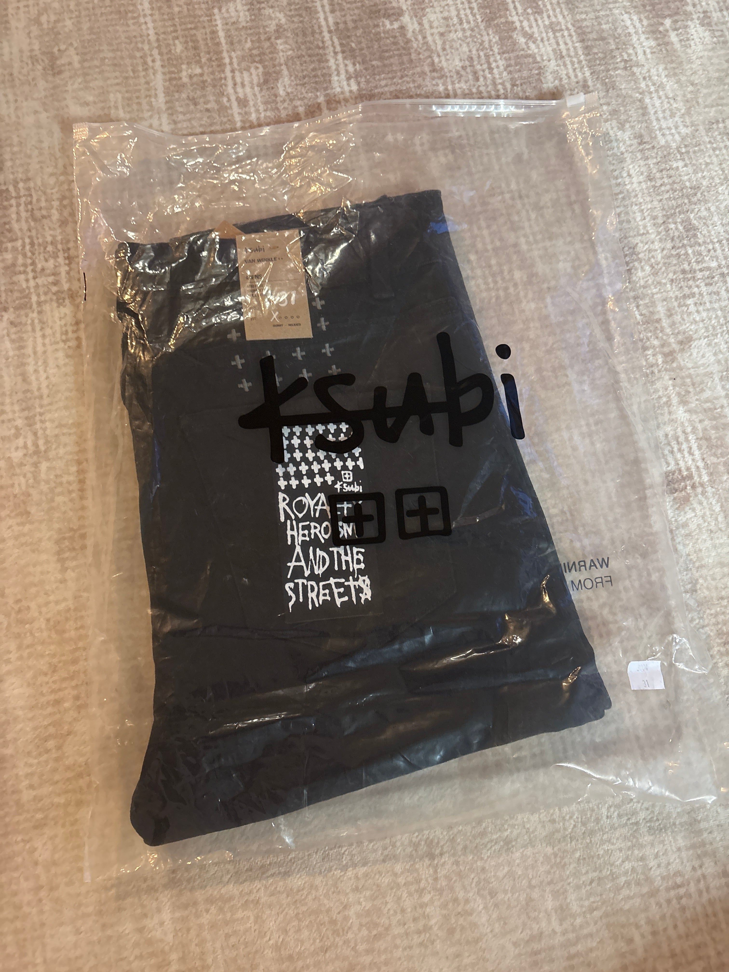 kusbi jeans