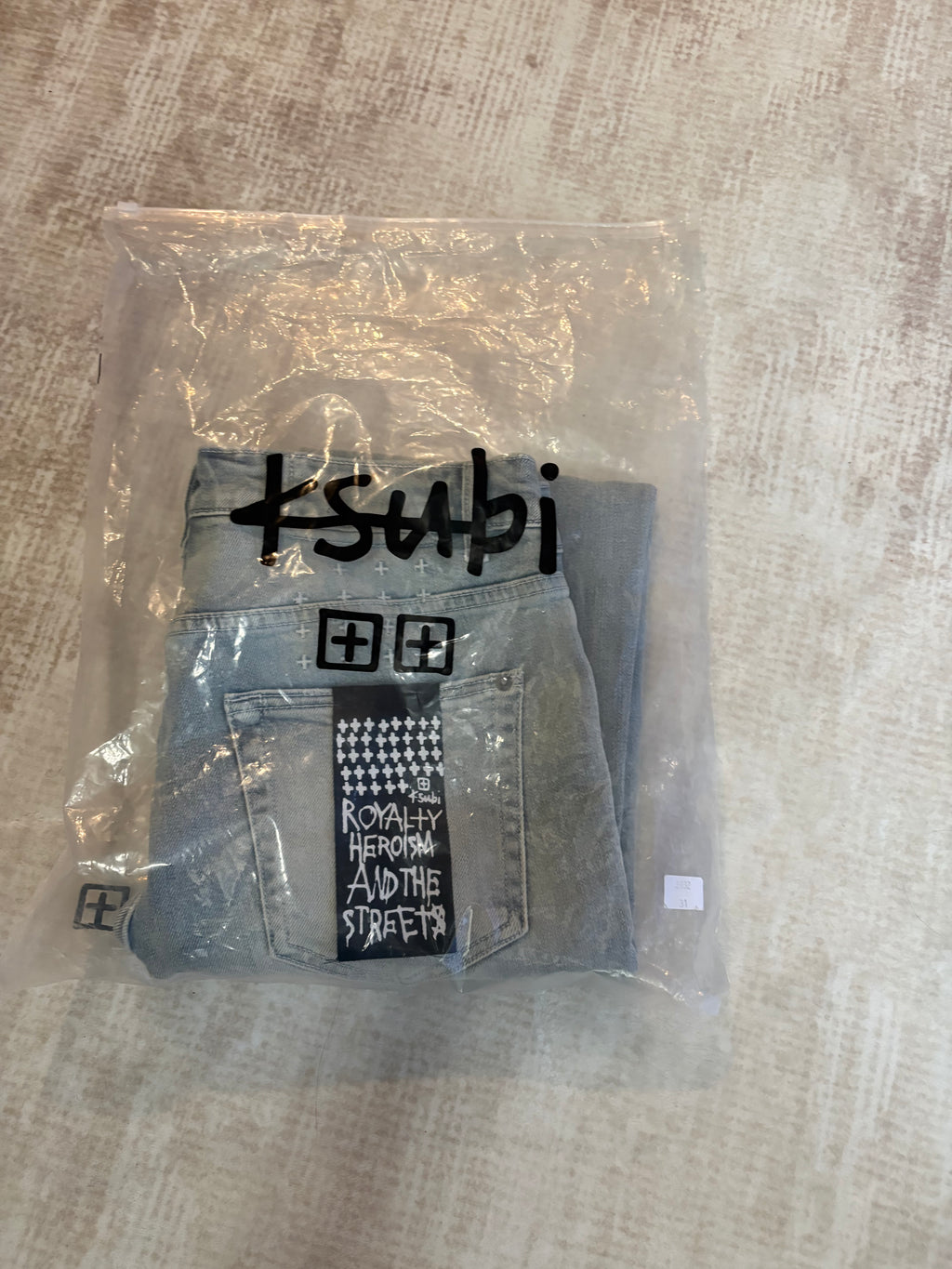 kusbi jeans