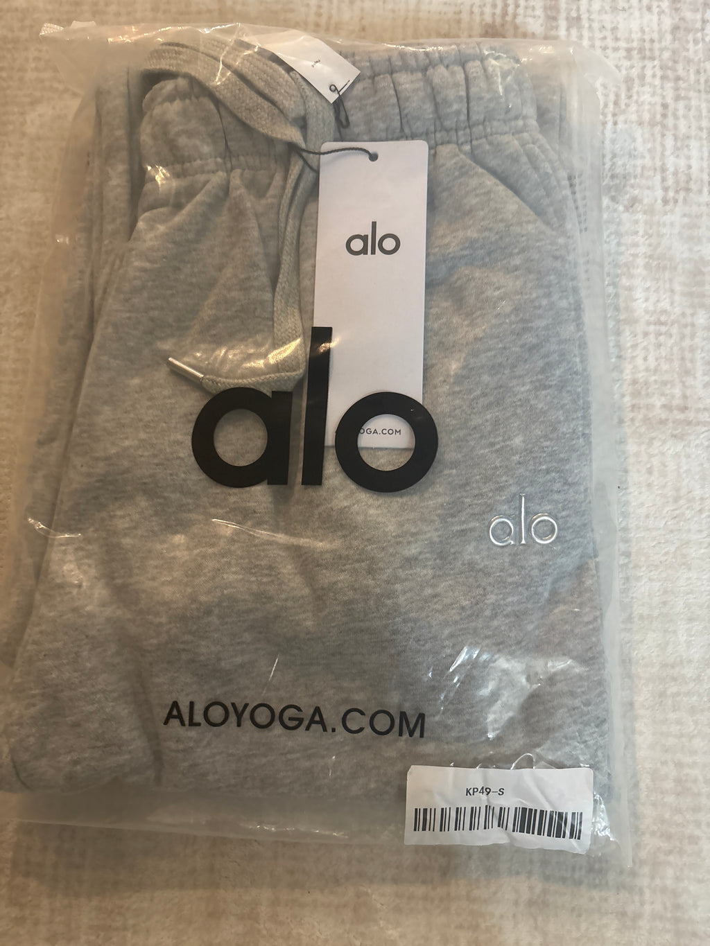 gray alo pants