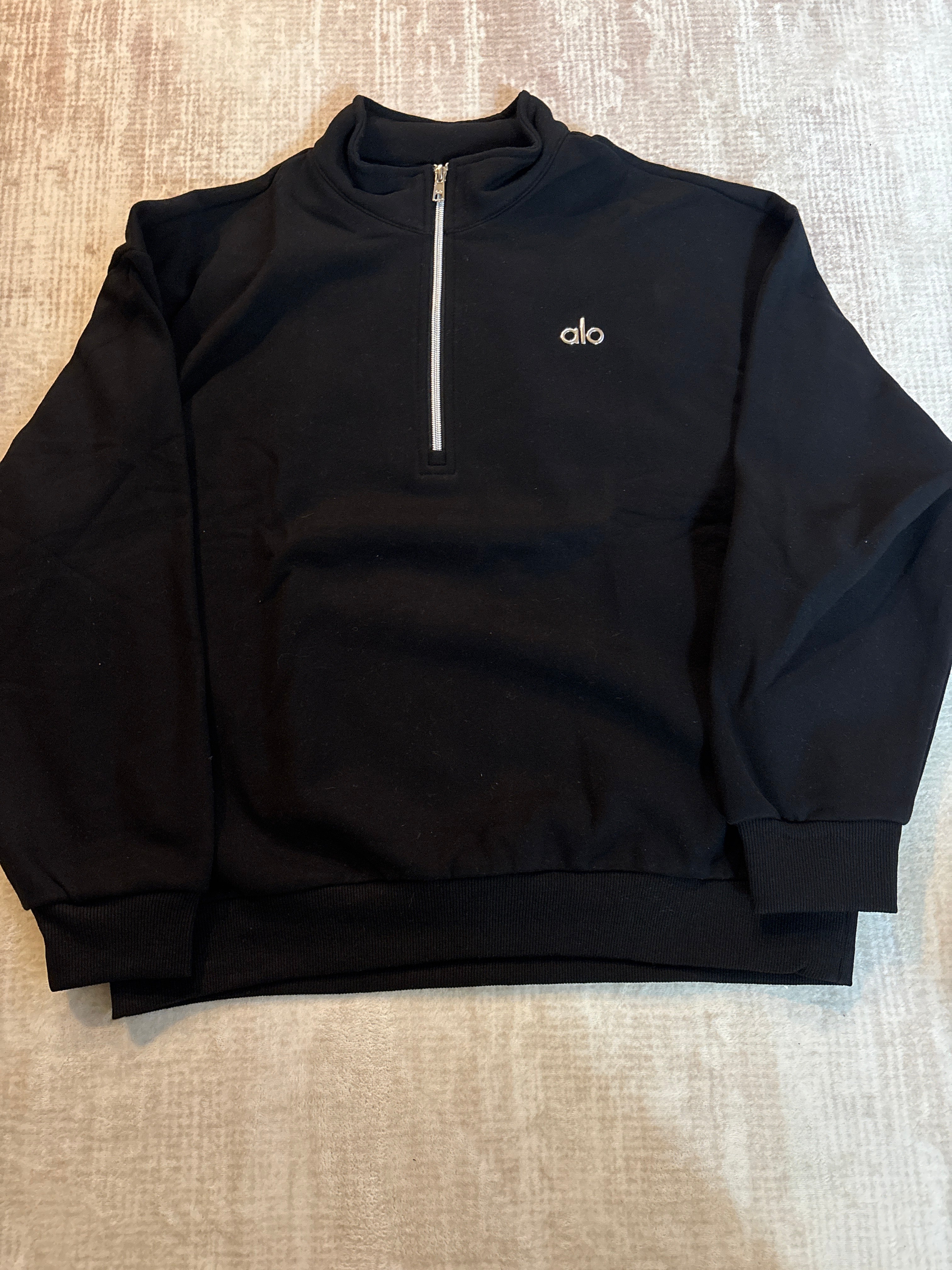 alo quarter zip ￼